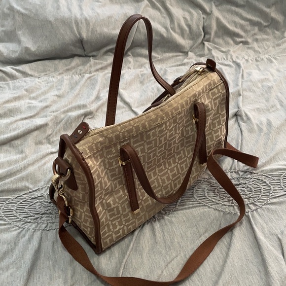 Shoulder Bag - Picture 3 of 6